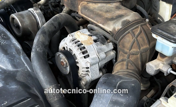 Cómo Probar El Alternador (1994-1995 4.3L V6 Chevrolet S10 Pickup, GMC Sonoma)