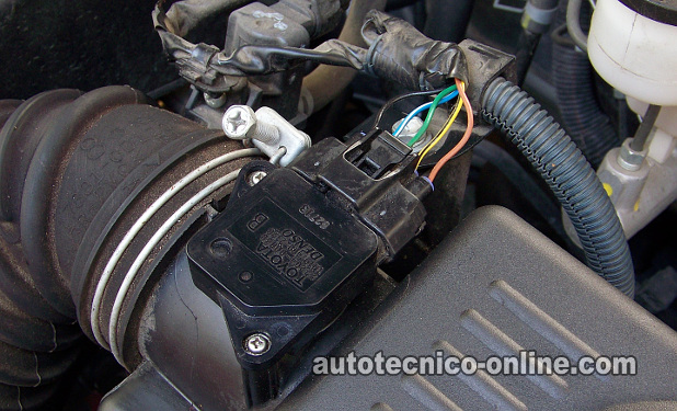 Cómo Probar El Sensor MAF Con Un Multímetro (Toyota Corolla 1.8L)