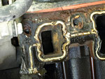 Fuga De Anticongelante De Las Juntas Del Múltiple De Admisión (GM 4.3L, 5.0L, 5.7L) Fuga De Anticongelante De Las Juntas Del Múltiple De Admisión (GM 4.3L, 5.0L, 5.7L)