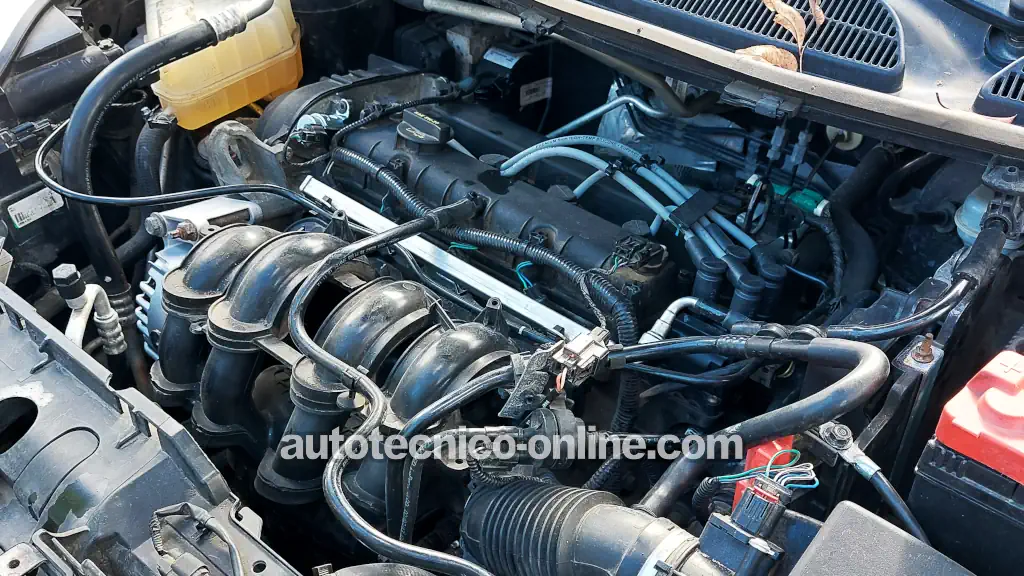 Cómo Probar La Compresión Del Motor (2011, 2012, 2013, 2014, 2015, 2016, 2017, 2018, 2019 1.6L Ford Fiesta)