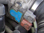 Cómo Probar El Interruptor De Ralentí (Nissan 3.3L Pathfinder, Xterra, Frontier) Cómo Probar El Interruptor De Ralentí (Nissan 3.3L Pathfinder, Xterra, Frontier)