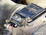 Cómo Probar El Sensor MAF 2.6L Amigo, Pick Up, Rodeo (1993-1996) Cómo Probar El Sensor MAF 2.6L Amigo, Pick Up, Rodeo (1993-1996)