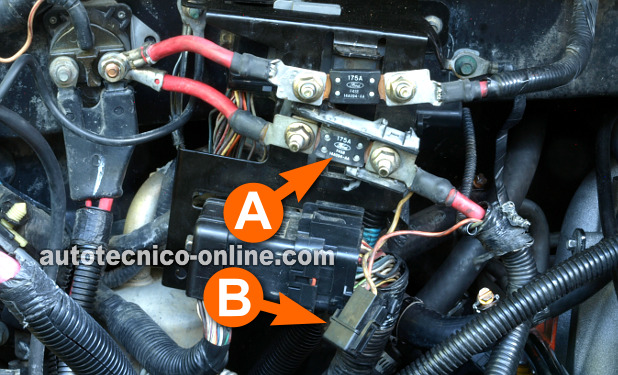 Verificando The Alternator's 20 Amp Inline Fuse (1997-1998 4.6L Ford F150)