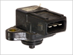 Cómo Probar El Sensor De la Presión Diferencial Del Múltiple (2.4L Mitsubishi) Cómo Probar El Sensor De la Presión Diferencial Del Múltiple (2.4L Mitsubishi)