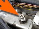 Cómo Probar La Bomba De Combustible (2007-2008 2.2L Chevrolet Malibu) Cómo Probar La Bomba De Combustible (2007-2008 2.2L Chevrolet Malibu)