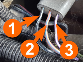 Cómo Probar El Sensor TPS (1990-1991 5.2L V8 Dodge Dakota) Cómo Probar El Sensor TPS (1990-1991 5.2L V8 Dodge Dakota)