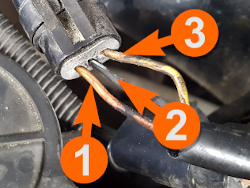 Cómo Probar El Sensor De La Posición Del Árbol De Levas (1992-1997 3.9L Dodge Dakota) Cómo Probar El Sensor De La Posición Del Árbol De Levas (1992-1997 3.9L Dodge Dakota)
