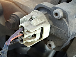 Probando El Sensor TPS (1998-2000 2.4L Dodge, Plymouth Mini-Van) Probando El Sensor TPS (1998-2000 2.4L Dodge, Plymouth Mini-Van)