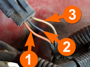 Cómo Probar El Sensor CMP (1992-1995 3.9L Dodge Ram Pickup) Cómo Probar El Sensor CMP (1992-1995 3.9L Dodge Ram Pickup)